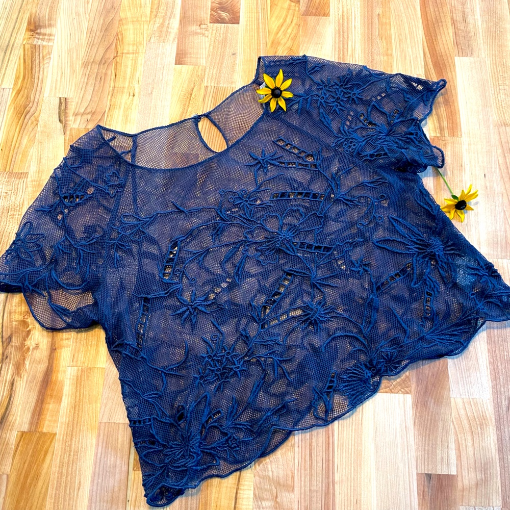 Anthropologie Vanessa Virginia Sheer crop top mesh cutout in Navy